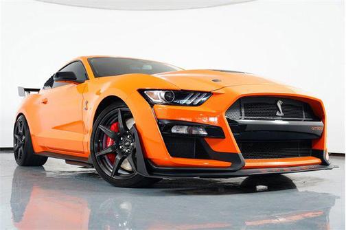 2021 Ford Shelby GT500 Base