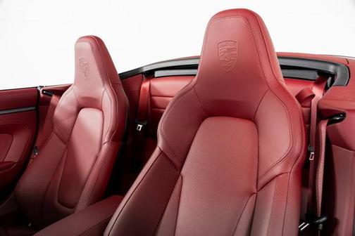 2025 Porsche 911 Carrera