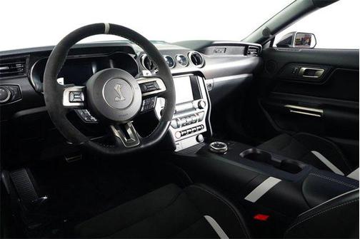 2021 Ford Shelby GT500 Base