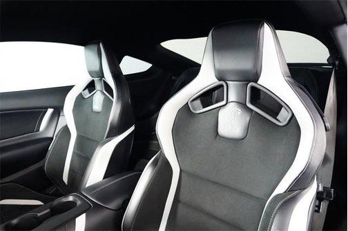 2021 Ford Shelby GT500 Base