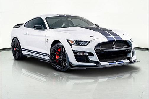 2021 Ford Shelby GT500 Base