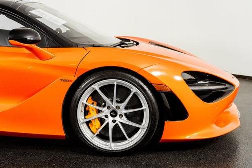 2024 McLaren 750S Coupe