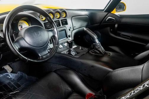 2001 Dodge Viper GTS