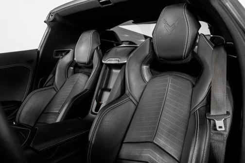 2020 Chevrolet Corvette Stingray w/2LT