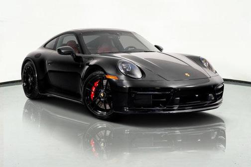 2024 Porsche 911 Carrera 4 GTS