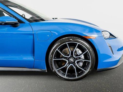 2023 Porsche Taycan Base