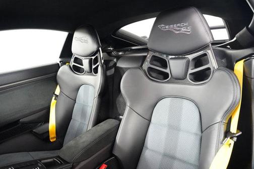 2023 Porsche 718 Cayman GT4 RS