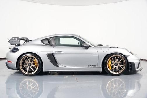 2023 Porsche 718 Cayman GT4 RS