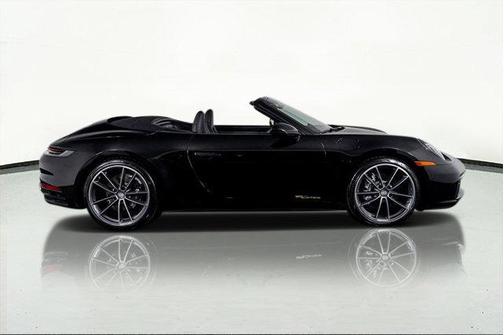 2020 Porsche 911 Carrera 4