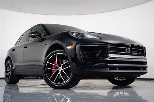 2024 Porsche Macan Base
