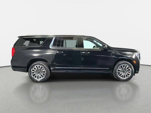 Onyx Black 2024 GMC Yukon XL Denali Ultimate