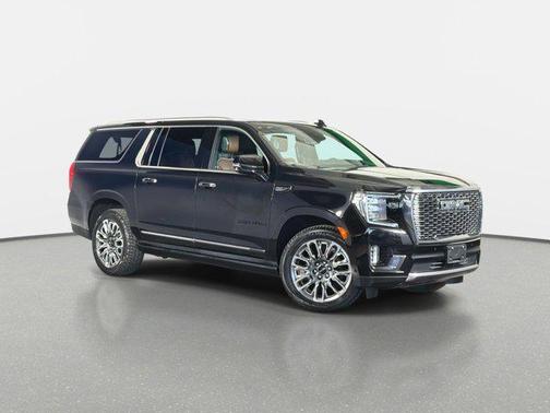 Onyx Black 2024 GMC Yukon XL Denali Ultimate