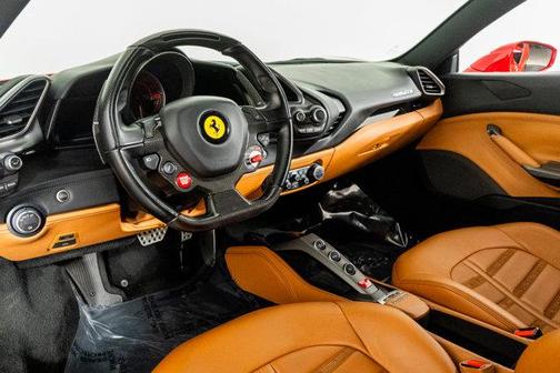 2018 Ferrari 488 GTB Base