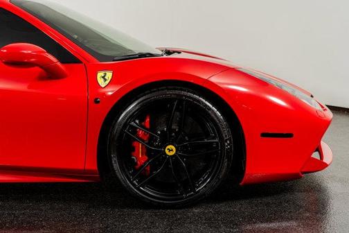 2018 Ferrari 488 GTB Base