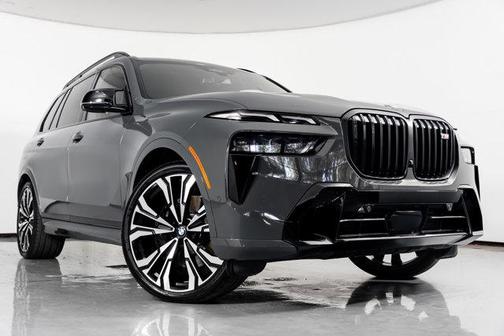 2024 BMW X7 M60i