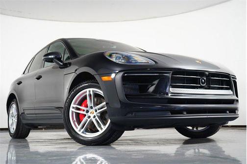 2023 Porsche Macan Base