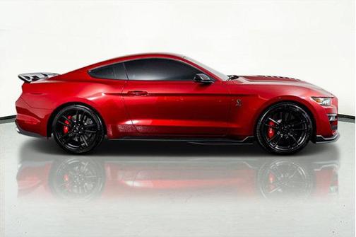 2020 Ford Shelby GT500 Base
