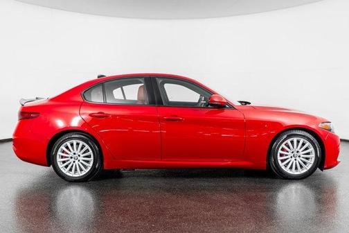 2023 Alfa Romeo Giulia Sprint RWD