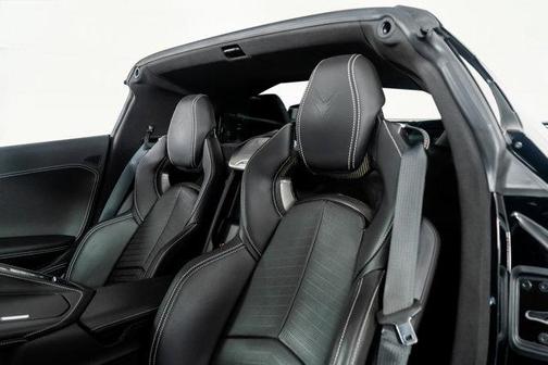 2020 Chevrolet Corvette Stingray w/3LT