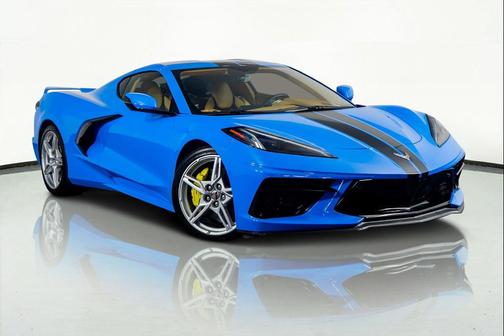 Rapid Blue 2020 Chevrolet Corvette Stingray w/3LT