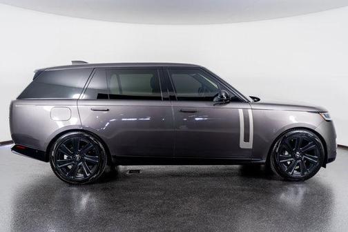 2022 Land Rover Range Rover P400 SE
