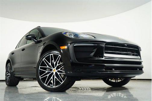 2022 Porsche Macan Base