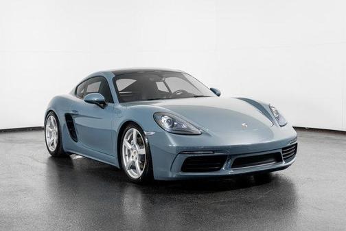 2017 Porsche 718 Cayman Base