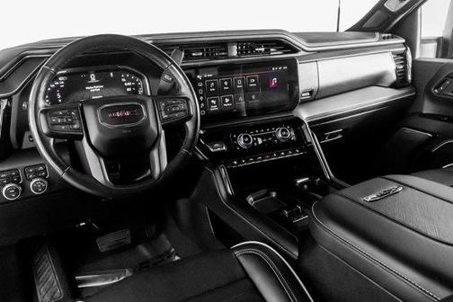 2024 GMC Sierra 2500 AT4