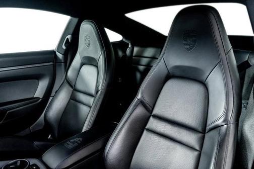 2020 Porsche 911 Carrera 4S