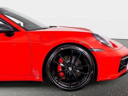 2020 Porsche 911 Carrera 4S