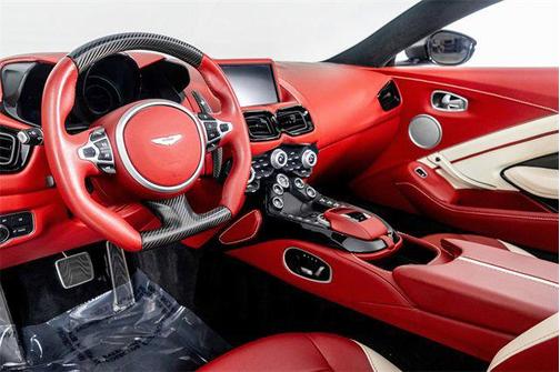 2021 Aston Martin Vantage Roadster