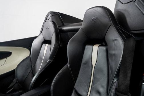 2019 McLaren 570S Base