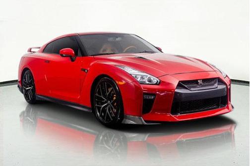 2017 Nissan GT-R Premium