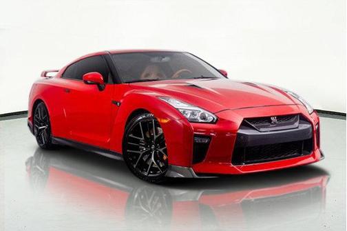 2017 Nissan GT-R Premium