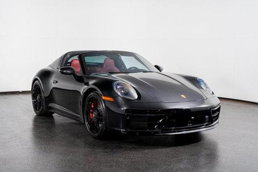 2022 Porsche 911 Targa 4 GTS