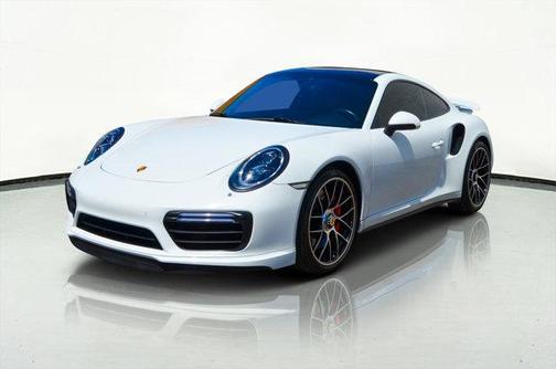 2017 Porsche 911 Turbo