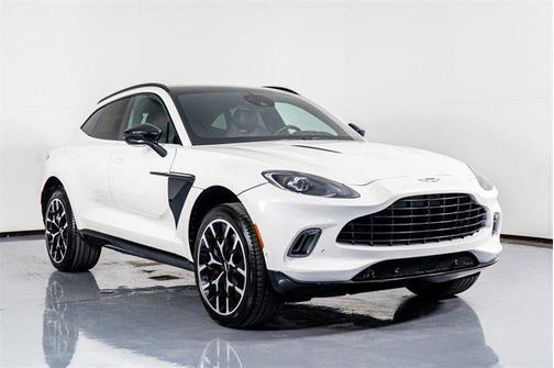2021 Aston Martin DBX Base