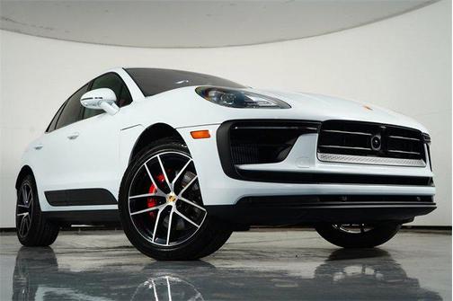 2024 Porsche Macan Base