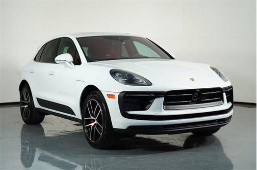 2024 Porsche Macan Base