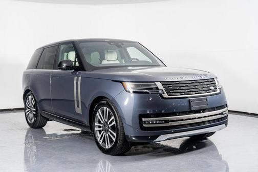 2025 Land Rover Range Rover P530 SE