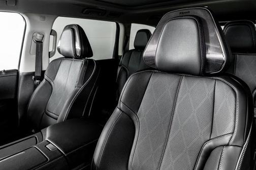 2025 INFINITI QX80 SENSORY AWD