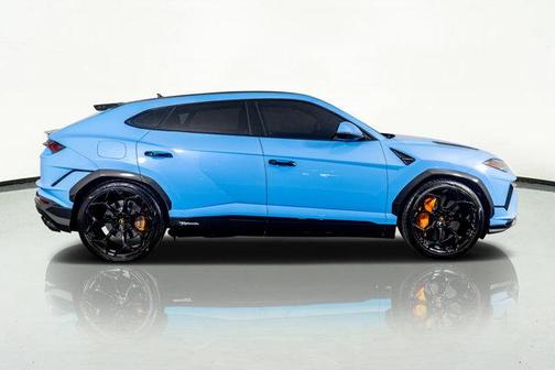 2024 Lamborghini Urus Performante