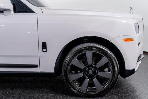 2023 Rolls-Royce Cullinan 