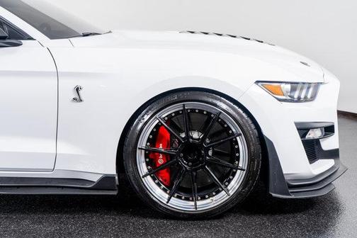 2020 Ford Shelby GT500 Base