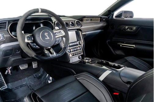 2020 Ford Shelby GT500 Base