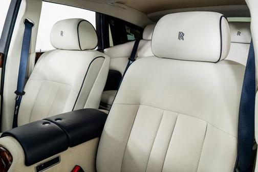 2016 Rolls-Royce Phantom Sedan