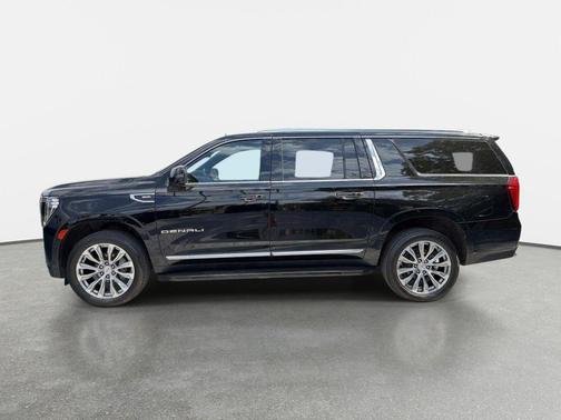 Onyx Black 2023 GMC Yukon XL Denali