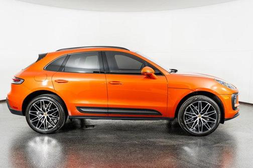 2024 Porsche Macan T