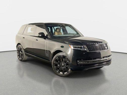 2025 Land Rover Range Rover P530 SE 7 Seat
