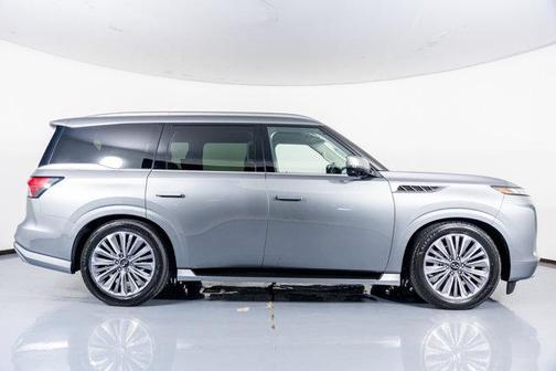 2025 INFINITI QX80 SENSORY AWD